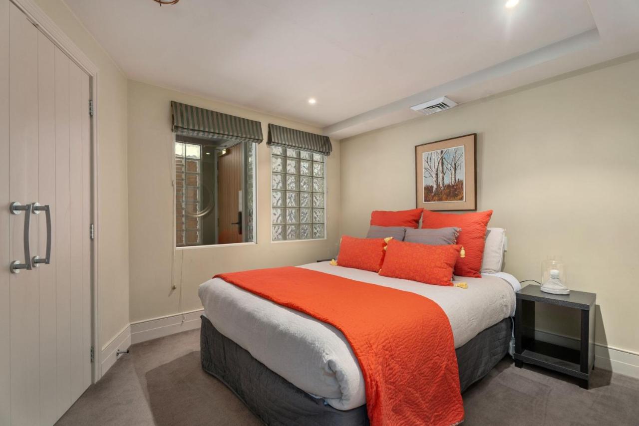 The Village Green Apartment Queenstown Exterior foto