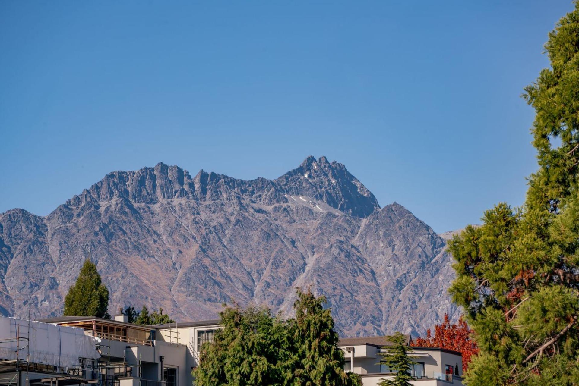 The Village Green Apartment Queenstown Exterior foto